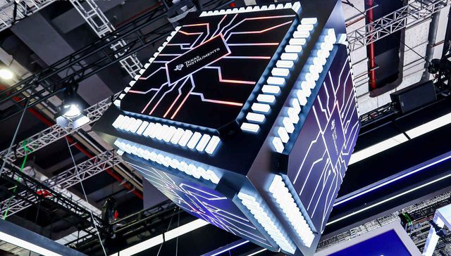 汽车芯片紧俏，芯片厂商在进博会带来这些解决方案｜进博会探馆