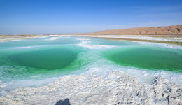 石材公司万里石再度跨“锂”，股价提前大涨9.79%