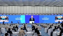 第五屆世界頂尖科學(xué)家論壇開幕式暨首屆世界頂尖科學(xué)家協(xié)會(huì)獎(jiǎng)?lì)C獎(jiǎng)典禮在滬舉行，陳吉寧萬鋼出席并致辭