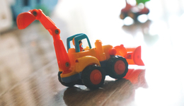 净资产“变脸”收监管警示函，预重整能拯救*ST奇信吗？