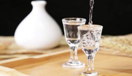 茅台股价大跌，这些白酒却偷偷上涨