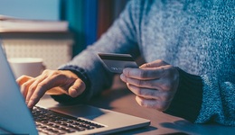 10月新增信贷、社融不及预期，企业中长期贷款是增长主力