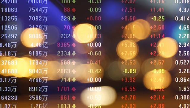 最新疫情防控优化发布后，多家新冠疫苗与口服药概念股大跌