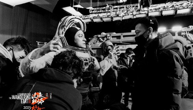 片单｜《流浪地球2》《满江红》《寻她》等亮相金鸡，2022国产电影重量级发布中