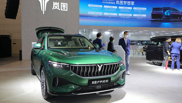 全年销量目标仅完成过半，产品定位出现偏差的岚图汽车还能乘上东风吗？