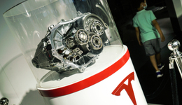 “死”都擋不住特斯拉？