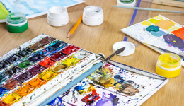 IPO雷達(dá)｜不缺錢(qián)的青竹畫(huà)材對(duì)賭沖“畫(huà)材第一股”，業(yè)績(jī)滯漲下瘋狂擴(kuò)產(chǎn)怎么消化？