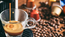 誰(shuí)人還信陸正耀？