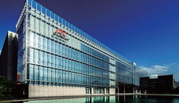 卖芝华仕沙发的敏华控股，过去半年赚了近10亿