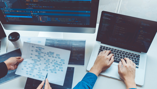 IPO雷达 | 大量研发人员转为交付人员，四方伟业是软件公司还是项目公司？