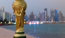 这届世界杯有多贵？卡塔尔酒店涨超8倍仍一房难求，花1500元只能住集装箱