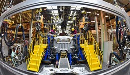 工信部等發(fā)布17項措施加力振作工業(yè)經濟