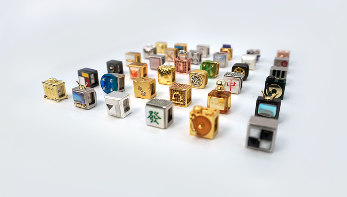 服装品牌加上“潮玩”两字就成了资本的宠儿