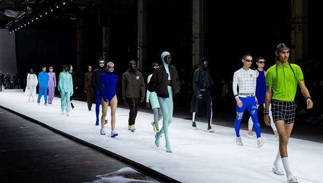 牵手高奢、举办大秀，FILA持续联名在高端市场找寻新增点