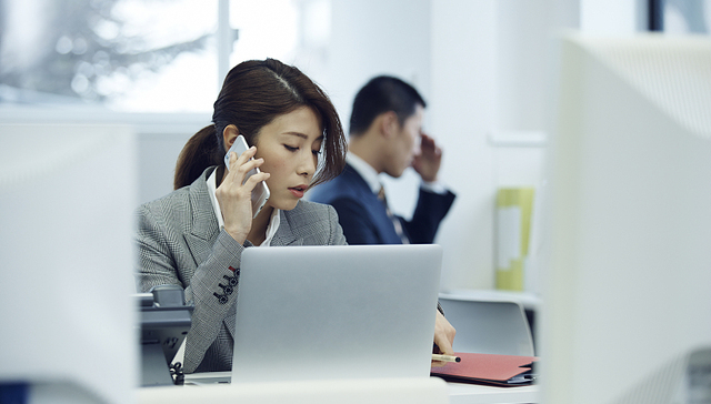 “卷”一份HR实习，大学生正在超前步入职场