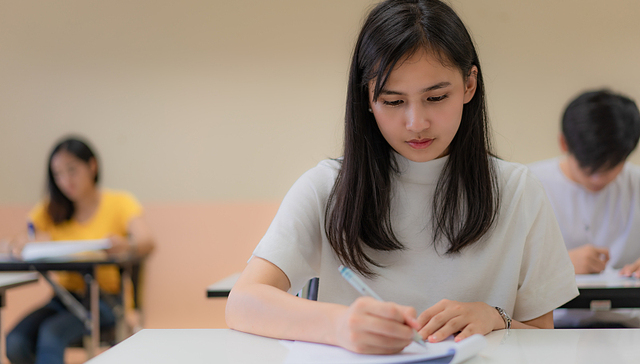 美本早申人数暴涨，国际生申请规模较疫情前增长63%