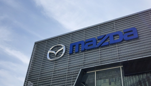 马自达投资106亿美元推进电气化，与中企合作确保电池供应，在华电动车月销仅两位数