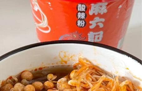 汪小菲,大S,生活费,张兰,直播带货,麻六记,酸辣粉,具俊晔,床垫