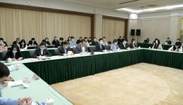 學(xué)習(xí)貫徹黨的二十大精神，陳吉寧與復(fù)旦大學(xué)師生座談交流，寄予這些期待