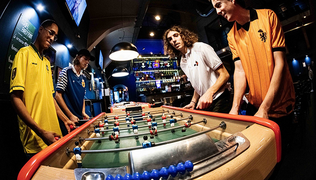 Hélas新系列以复古世界杯球衣为灵感，FRED Force 10系列手链致敬运动精神｜是日美好事物