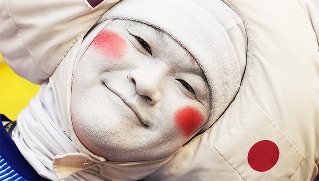 每周奇趣掠影丨“2022世界杯快闪超市”亮相杭州；“日本岳云鹏”世界杯看台助威