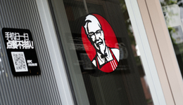 肯德基传奇CEO去世：他带“上校”走向全球