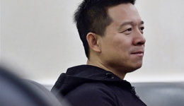 “鴿王”賈躍亭