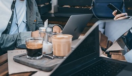 大厂人事｜多家海外大厂爆裁员计划 刘强东掀起京东人事变革