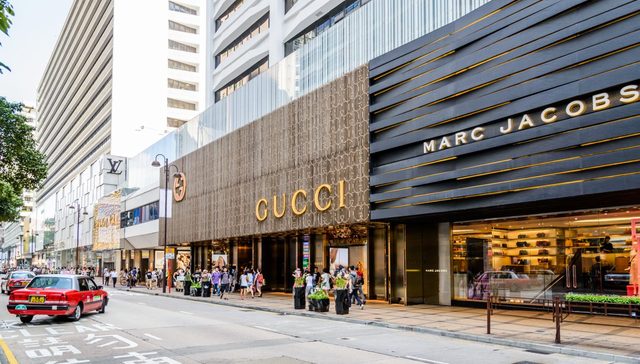 香港街区租金变化巨大，李宁等正“抄底”昔日奢侈品牌店铺