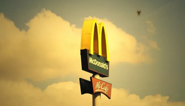 线下连锁餐饮迎复苏，如何搭建M式护城河？