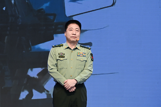 交会对接,厦门大学,航天员,菌草技术,载人航天工程,太空,舱段,老师傅,陈景润,火焰