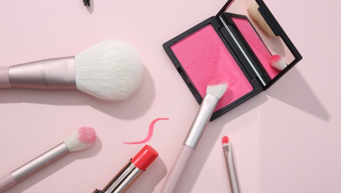 美妆代运营商拉拉米要上市，但它急需解决客户集中度高等问题