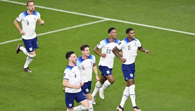 世界杯早报｜A组荷兰、塞内加尔出线，B组英格兰、美国携手晋级