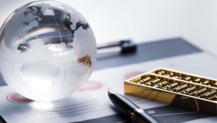 地产高位再回落，筹码暗流涌动！资金继续扫货地产ETF，北向资金百亿回流，港股互联网尾盘走弱