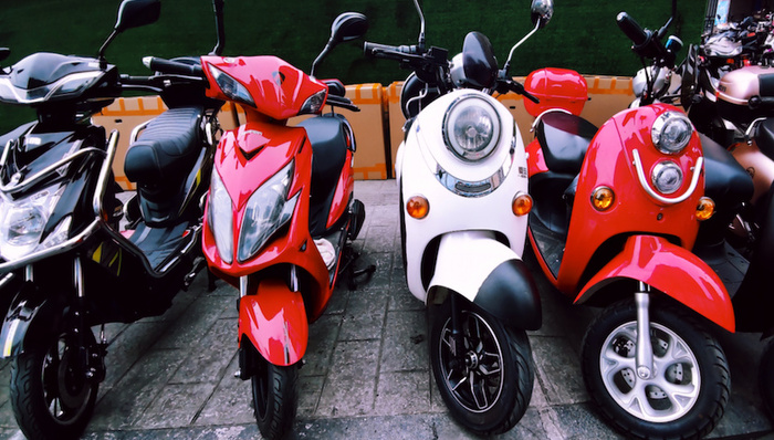 港股,电动二轮车