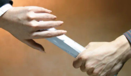 “安達(dá)系”圓夢(mèng)絕對(duì)控股華泰保險(xiǎn)，是“接盤俠”還是新價(jià)值創(chuàng)造者？