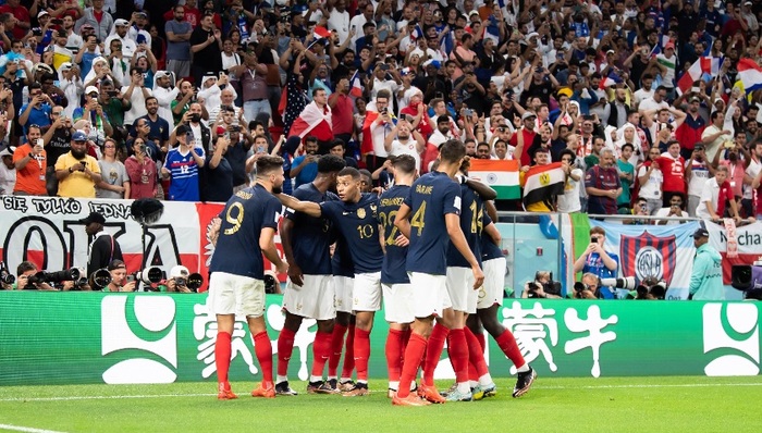 世界杯早报｜法国3-1波兰、英格兰3-0塞内加尔，1/4决赛将上演“英法大战”