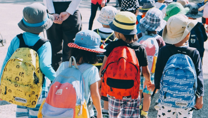 安奈儿,童装,股价