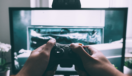 游戏AI打败人类，你就不玩游戏了？