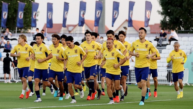 日本与韩国成仅存的“亚洲之光”，同日携手冲击八强