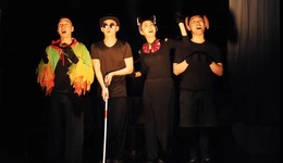 当戏已不再上演，还有执着的灵魂不愿离去 | 12月沪京好戏推荐