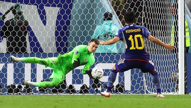 世界杯早报 | “亚洲双雄”落败，1/4决赛巴西、克罗地亚会师