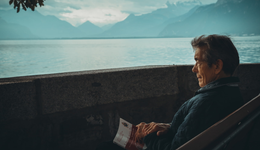 這代年輕人，開始提前養(yǎng)老