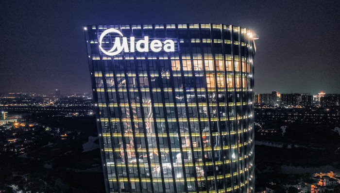 美的B端业务加速，新能源车、楼宇科技能否成未来现金牛？