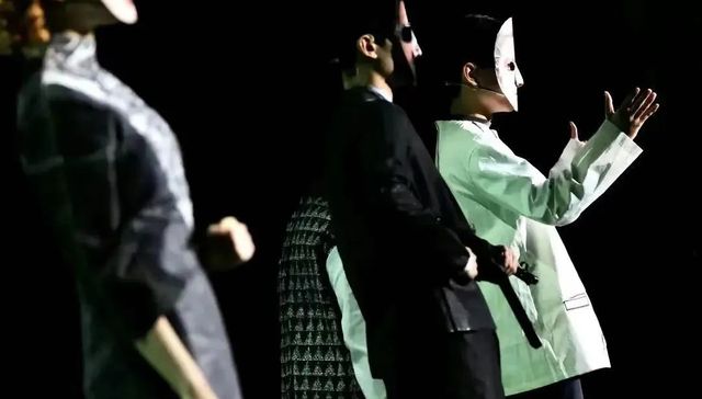 《大师和玛格丽特》导演李建军：戏剧探讨此时此刻，莎翁剧本里也有今人的所思所想