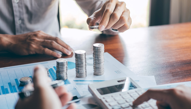 全力拼经济，多地包机出海抢订单！全国迅速行动落实“新十条”！港股炸裂上涨，港股互联网ETF最大反弹升至52%！