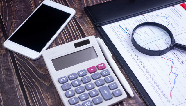 “通信行程卡”下线倒计时！各地掀起抢药潮，相关题材涨疯了！科技股逆市活跃，金融地产集体熄火