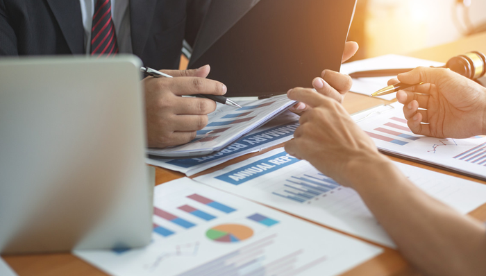 西安饮食涨停，旅游板块持续活跃，旅游ETF（562510）再度走强