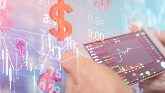 恒生科技涨幅扩大至2%，恒生科技ETF基金（513580）成交显著放大