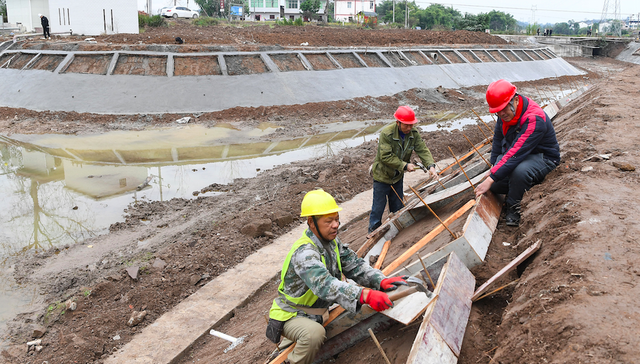 中国社科院：建议将明年GDP增速目标设在5%以上，争取更高增长